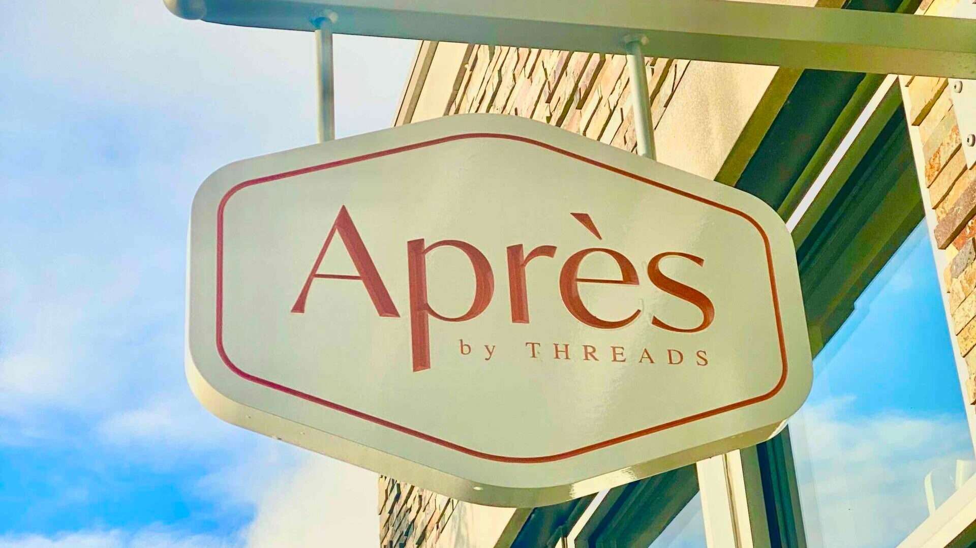 Après in Petoskey: Your Go-To Shop for Gifts, Style, and Comfort