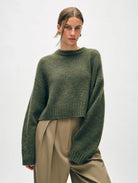 White + Warren green oversized wool cashmere sweater