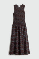 Sleeveless dress with a pattern on a white background