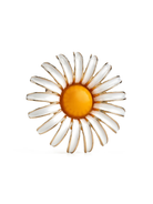 Daisy-shaped brooch with white petals and a yellow center on a white background