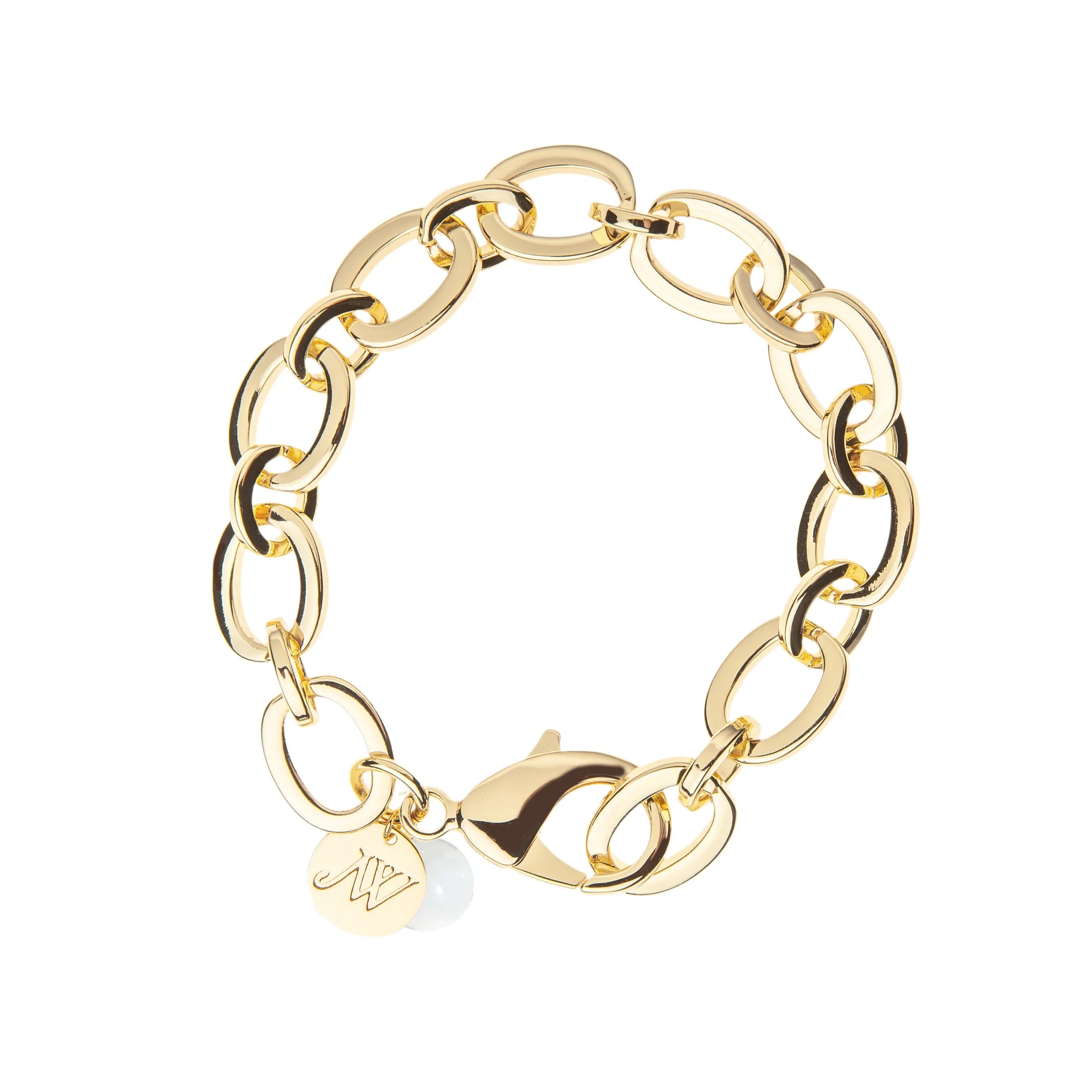 Gold chain bracelet with a heart-shaped clasp on a white background