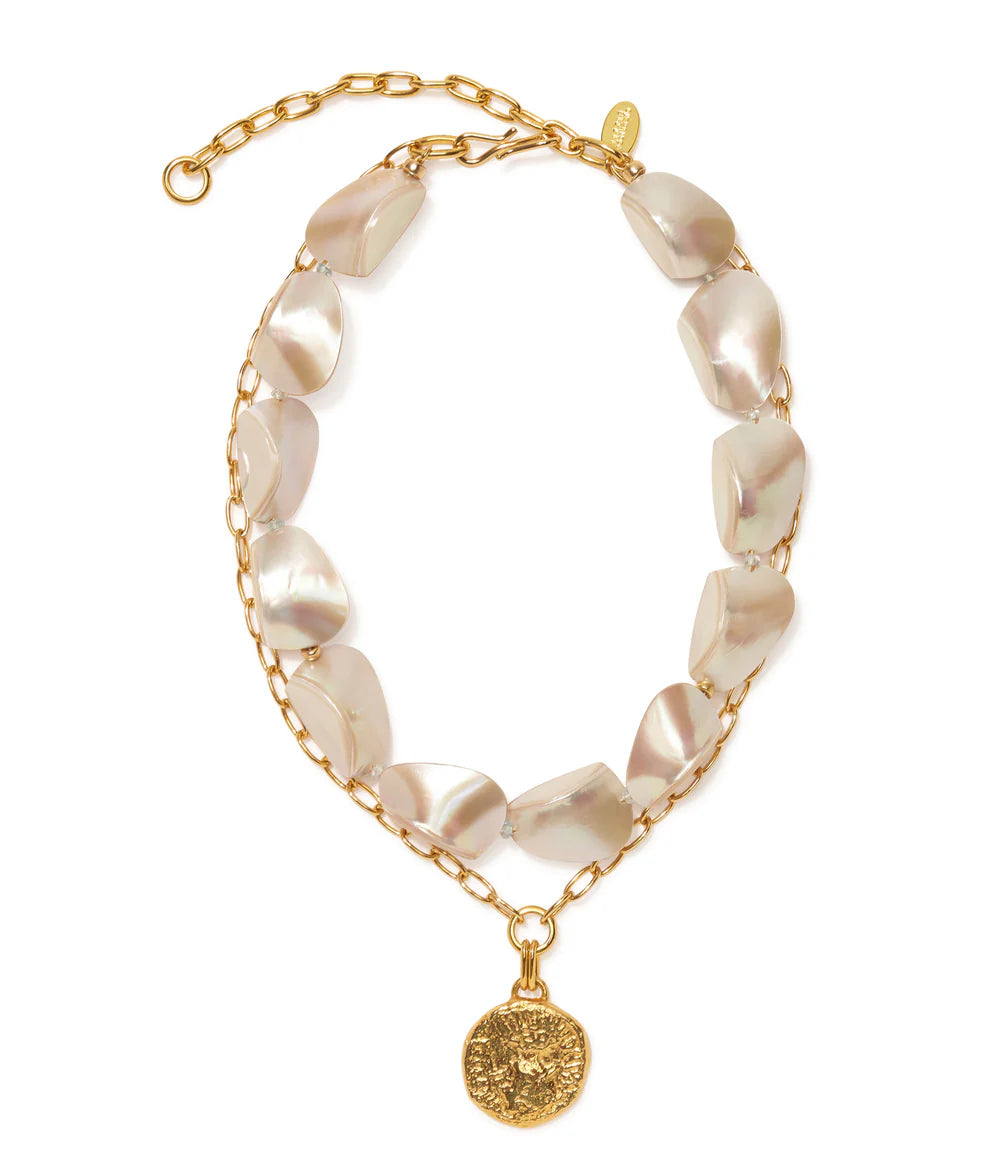 lizzie fortunato shell and gold necklace