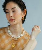 lizzie fortunato shell and gold necklace